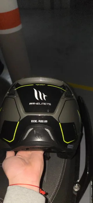 2 Cascos Semiabiertos MT Helmets