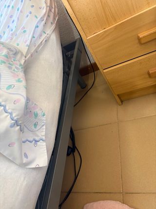 Cama articulada elevable con mando