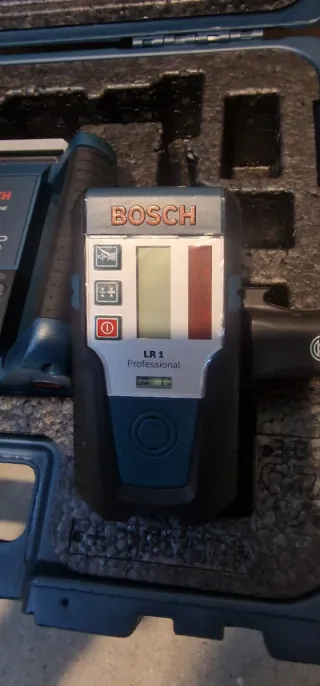 Nivel Láser Bosch GRL 400 H SET