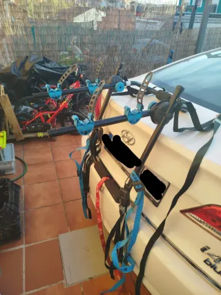 Portabicicletas portón Btwin 300