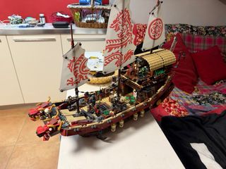 Lego Nave Ninjago set 70618