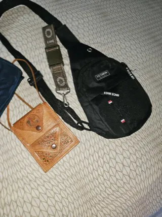 Lote Riñoneras Negra y Marrón