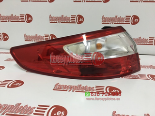 Piloto trasero izquierdo Renault Fluence año 2009