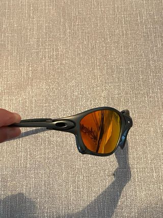 Gafas Oakley Rojas y Plateadas