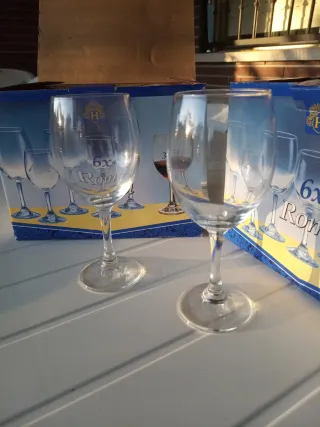 12 Copas de Vino de Cristal