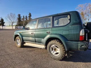 Toyota Land Cruiser 90 2002
