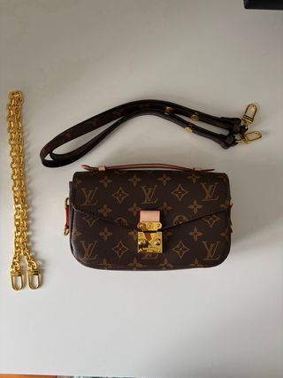 Pochette Louis Vuitton Monogram