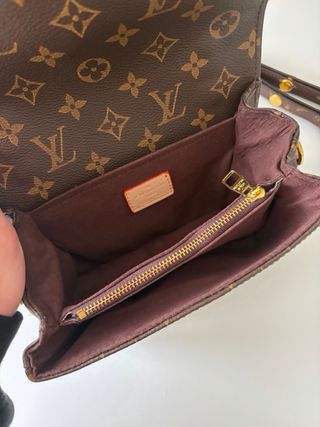 Pochette Louis Vuitton Monogram