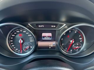 Mercedes Clase CLA 180 Shooting Brake AMG