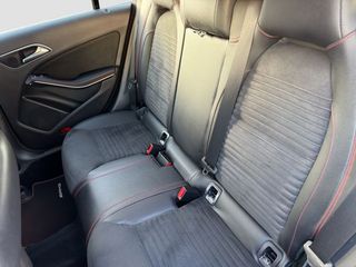 Mercedes Clase CLA 180 Shooting Brake AMG