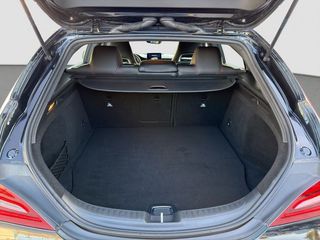 Mercedes Clase CLA 180 Shooting Brake AMG