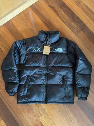 Casaco The North Face XX KAWS