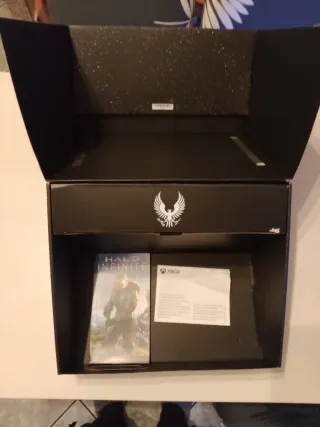 Scatola Xbox Series X Halo Infinite