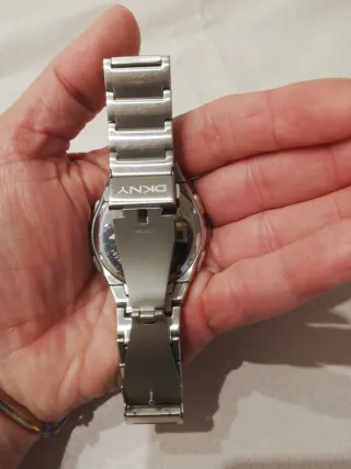 Reloj digital DKNY Digital Plateado