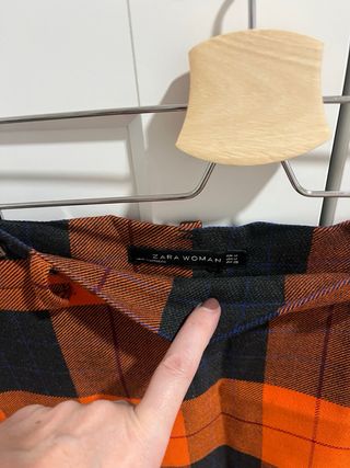 Falda Zara Midi Tubo Cuadros