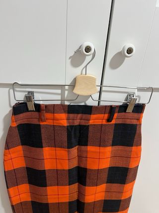 Falda Zara Midi Tubo Cuadros