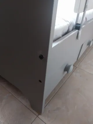 Cuna gris marca Gonatt