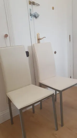 2 Sillas Beige y Gris