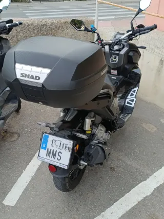 Keeway Vieste XDV 300 Negra/Plata