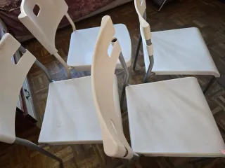 Juego de 4 sillas de salón