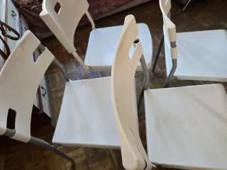 Juego de 4 sillas de salón