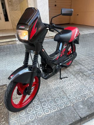Derbi varíant Sport R