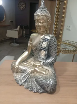 Buda Decorativo Dorado y Plateado