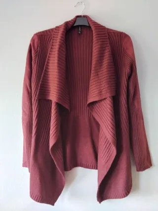 Chaqueta roja de punto