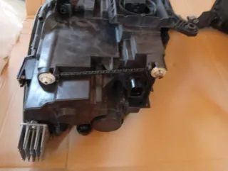 Faros originales leed marca hella Seat ateca