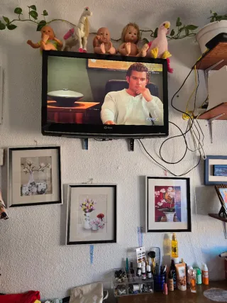 Televisor Funai de 32 pulgada de repente se va la