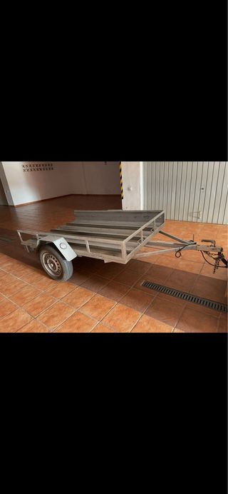 Remolque 3 motos con rampa