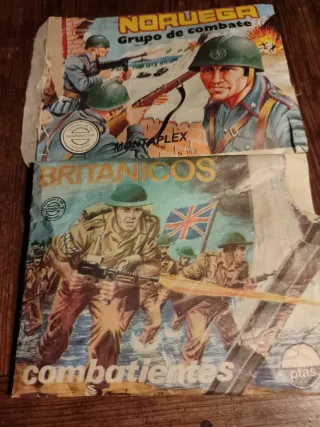 2 sobres Montaplex Grupo de Combate