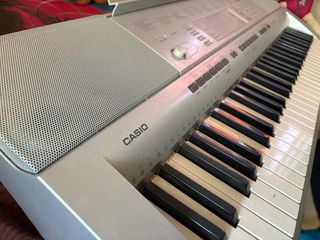 Teclado Casio CTK-4000 teclado + atril + cable