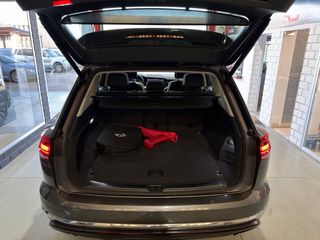 Volkswagen Touareg 3.0 v6 TSI 381 cv hybrid techo