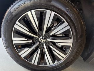 Volkswagen Touareg 3.0 v6 TSI 381 cv hybrid techo