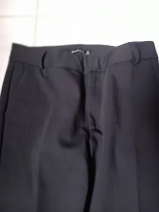 Pantaloni neri dritti con spacchetti Tg40