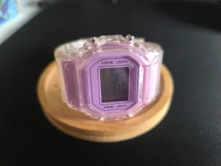 Reloj Digital Morado Transparente