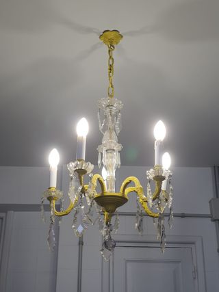 Lámpara araña cristal y metal dorado