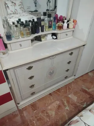 Dormitorio de matrimonio, completo