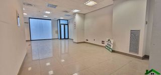 Local comercial en venta en San Ignacio-Elorrieta en Bilbao