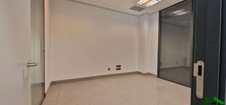 Local comercial en venta en San Ignacio-Elorrieta en Bilbao