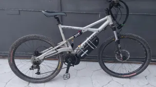 Bicicleta Eléctrica Montaña Cannondale