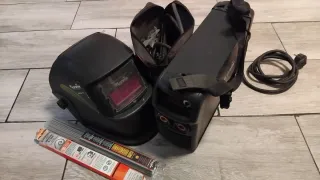 Máquina de soldar GCEVIK + careta y electrodos