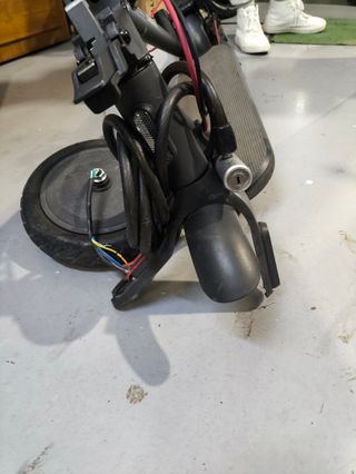 Xiaomi Scooter 4 - 139 Ciclos - Piezas o reparar