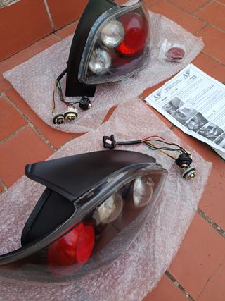 Pilotos Traseros Peugeot 206 Negros