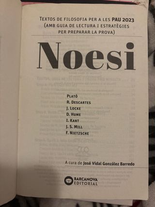 Libro Noesi Textos de filosofia per a les PAU 2023