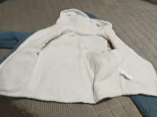 Cazadora azul con pelo