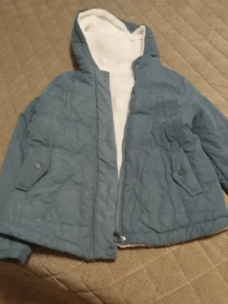 Cazadora azul con pelo