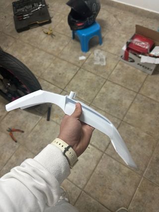 Guardabarros delantero moto blanco