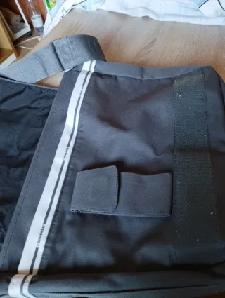 Mochila bandolera Converse gris